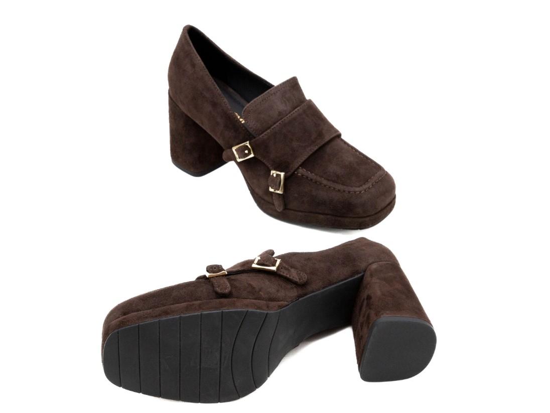 SCARPE CON TACCO 