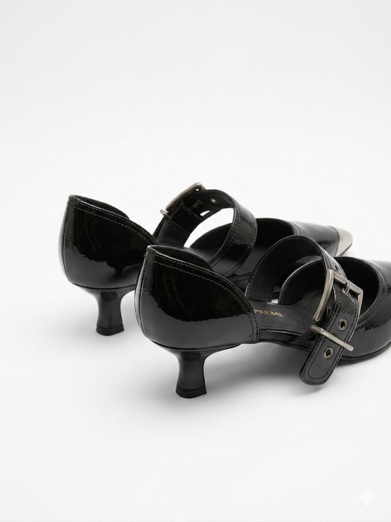 SCARPE CON TACCO 