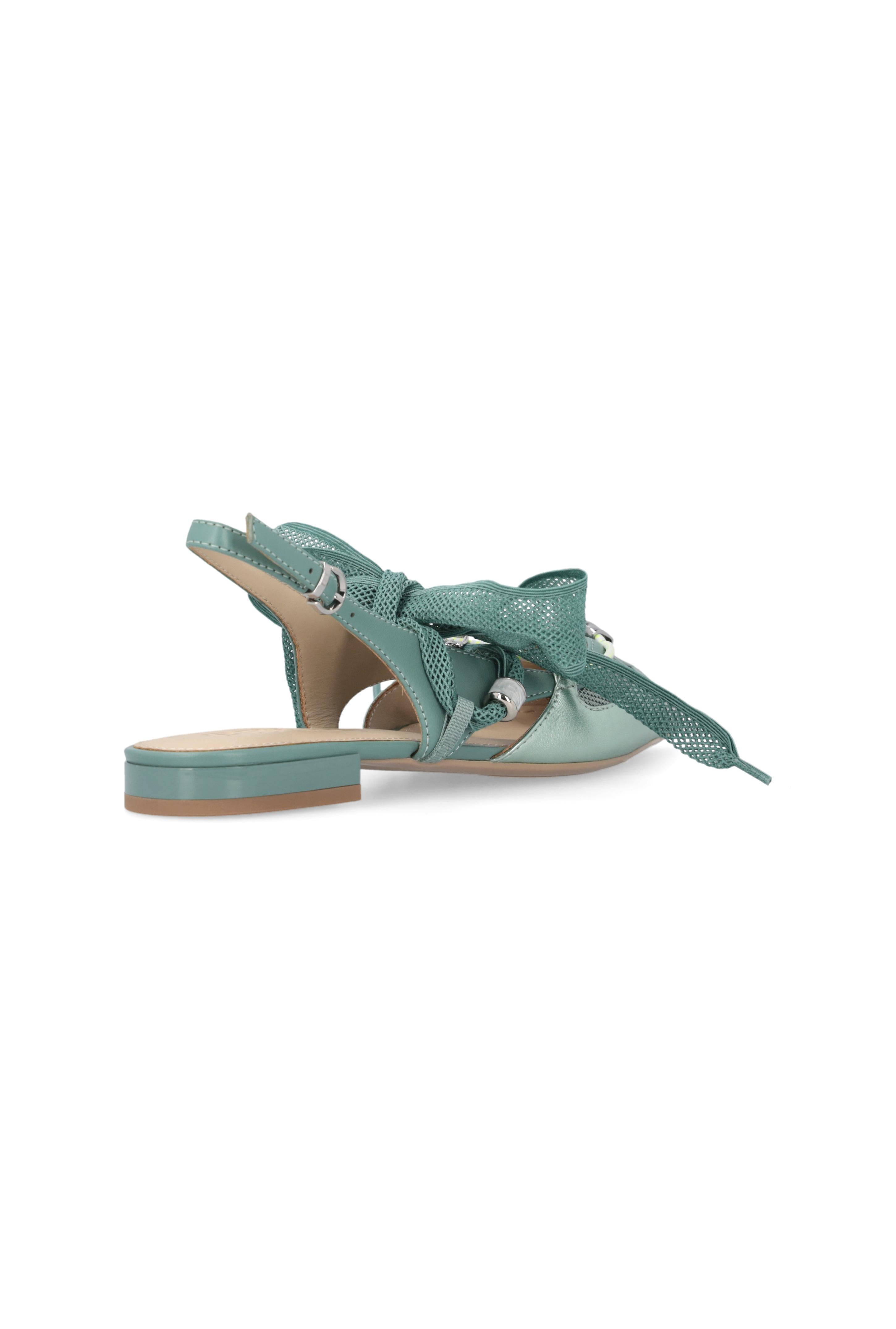 SCARPE BASSE 