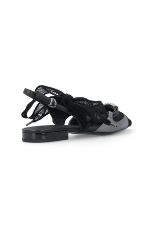 SCARPE BASSE 